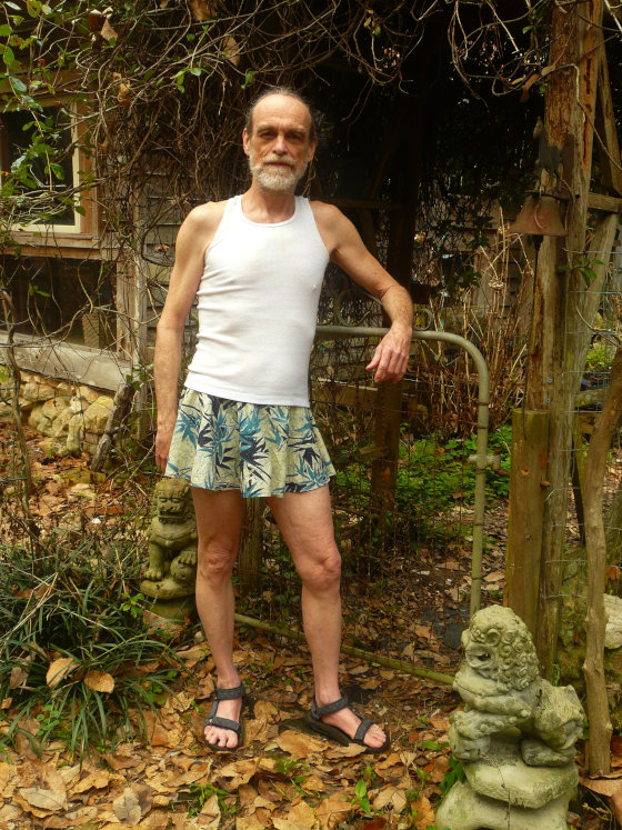 Michael Lowe Wright In Short Men's Skirt. Sandals, And Tank_Top